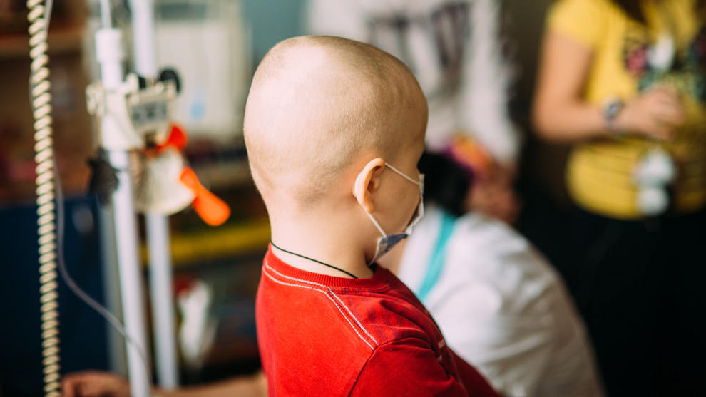 Medicinas a tiempo contra el cáncer infantil: la OMS presenta un plan hasta 2030