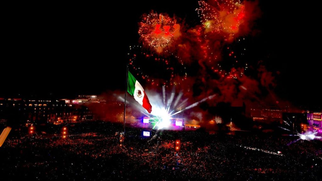 México celebra esta noche: Sheinbaum dará el Grito e Intocable cantará en el Zócalo