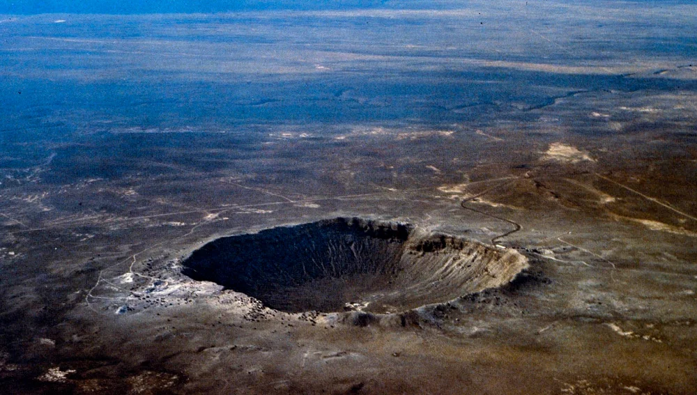 Buscaba un lugar para acampar y encontró un cráter de 390 millones de años